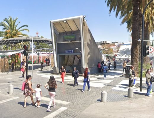 Metro Plaza de Puente Alto / Línea 4